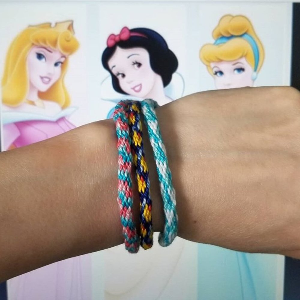 [SOLD] Disney Princess Set of Friendship Bracelets